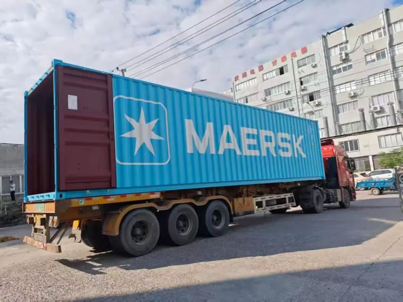 Lugao Gücü Omana Əsas Halqa Birliklərini (RMU) ixrac edir